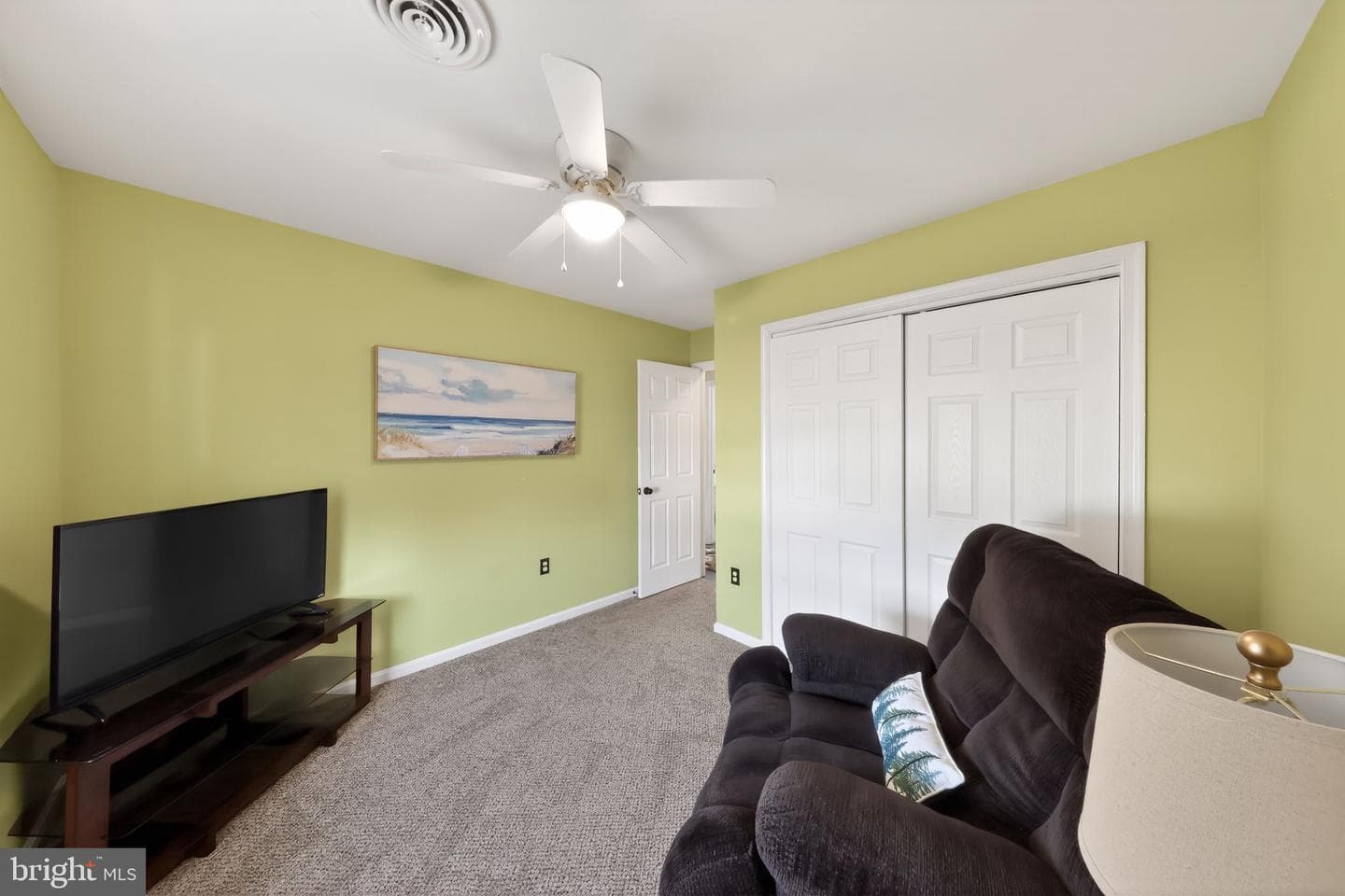 423 Cypress Street photo 12