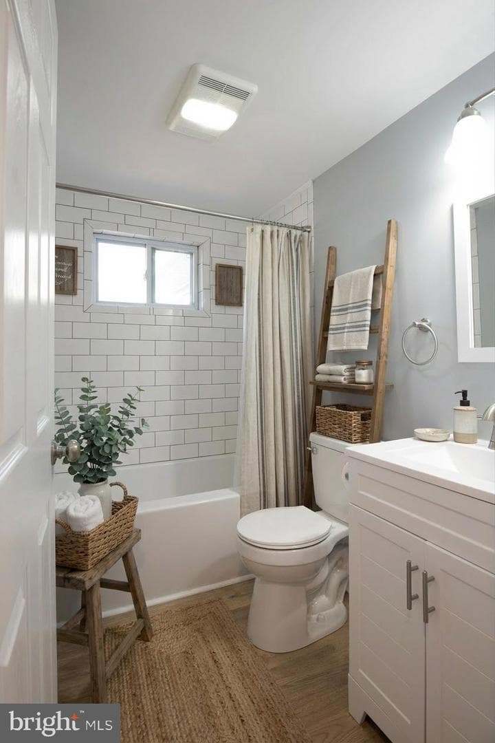 6374 Rock Hall Road photo 4