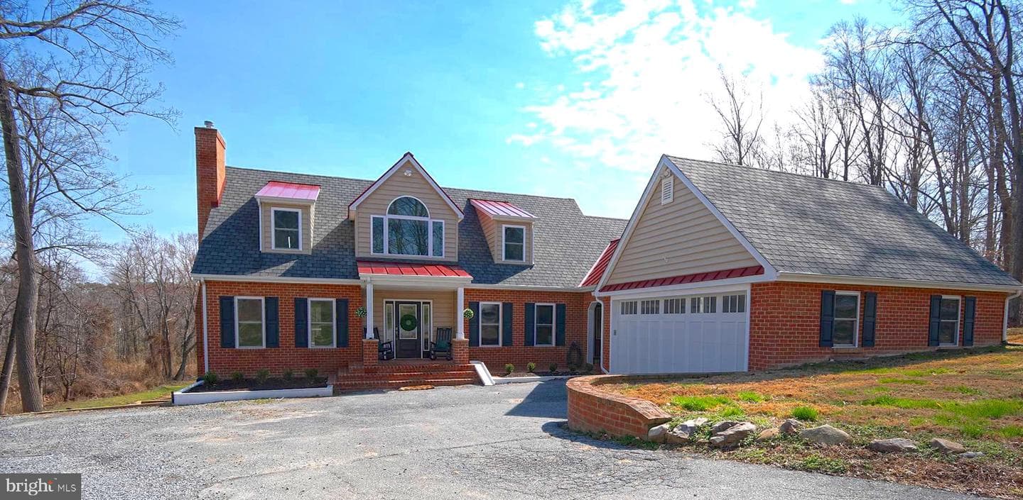 8276 Broad Neck Road photo 3