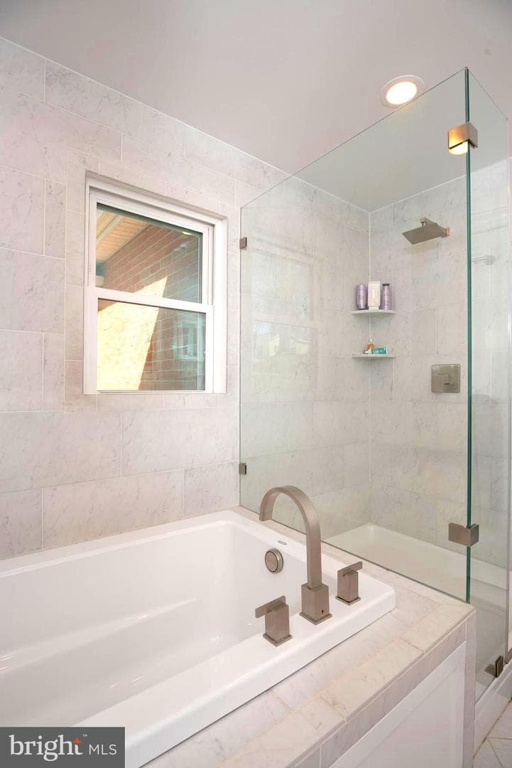 8276 Broad Neck Road photo 38