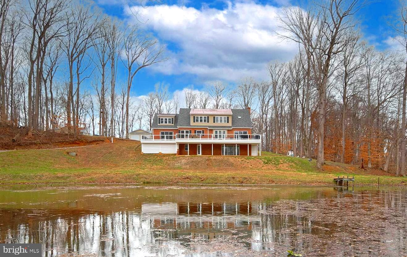 8276 Broad Neck Road photo 4
