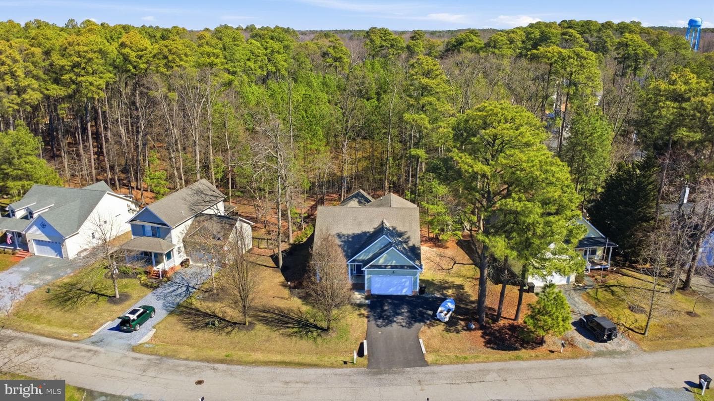 5807 Blue Claw Court photo 36