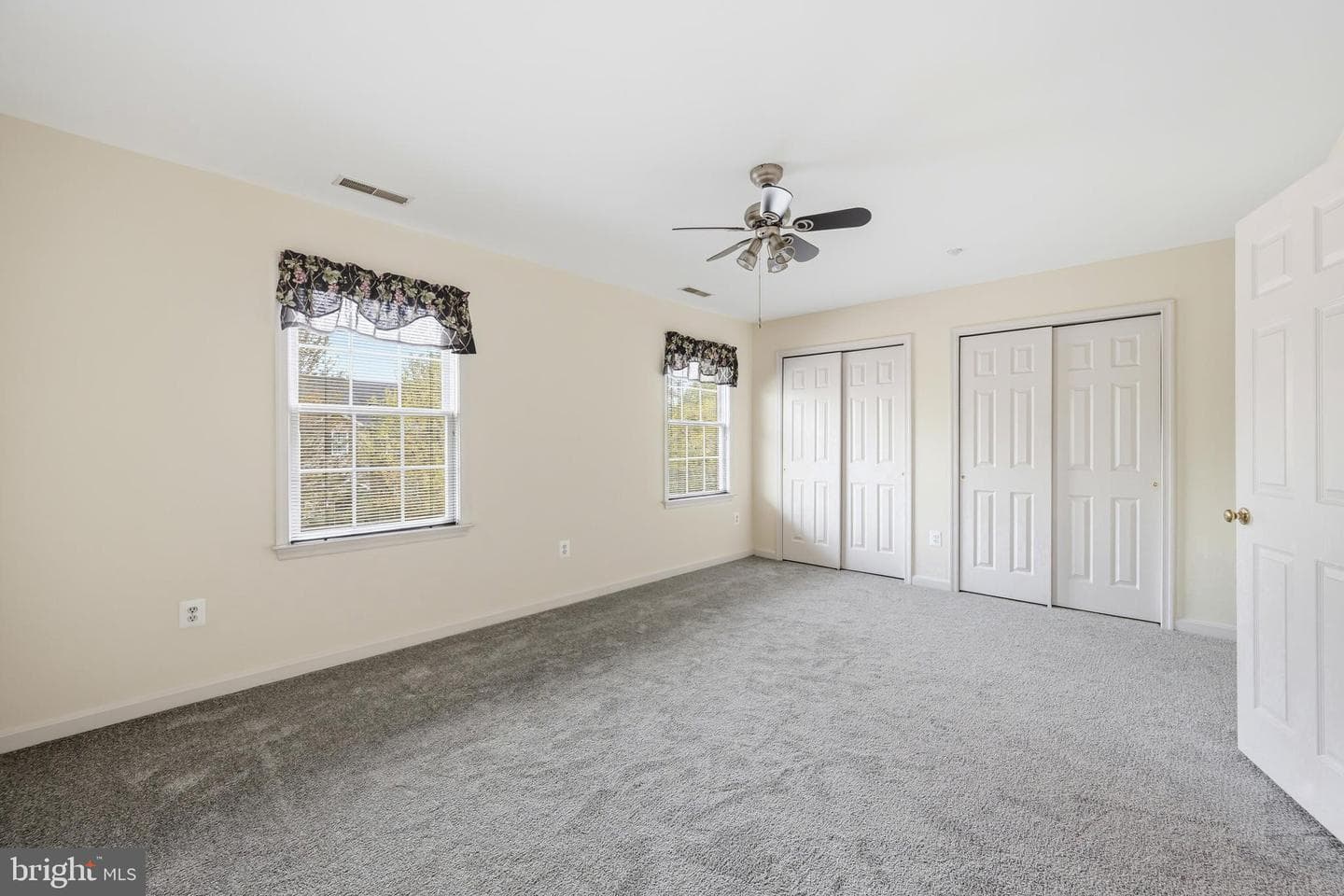 108 Oak Leaf Drive photo 25