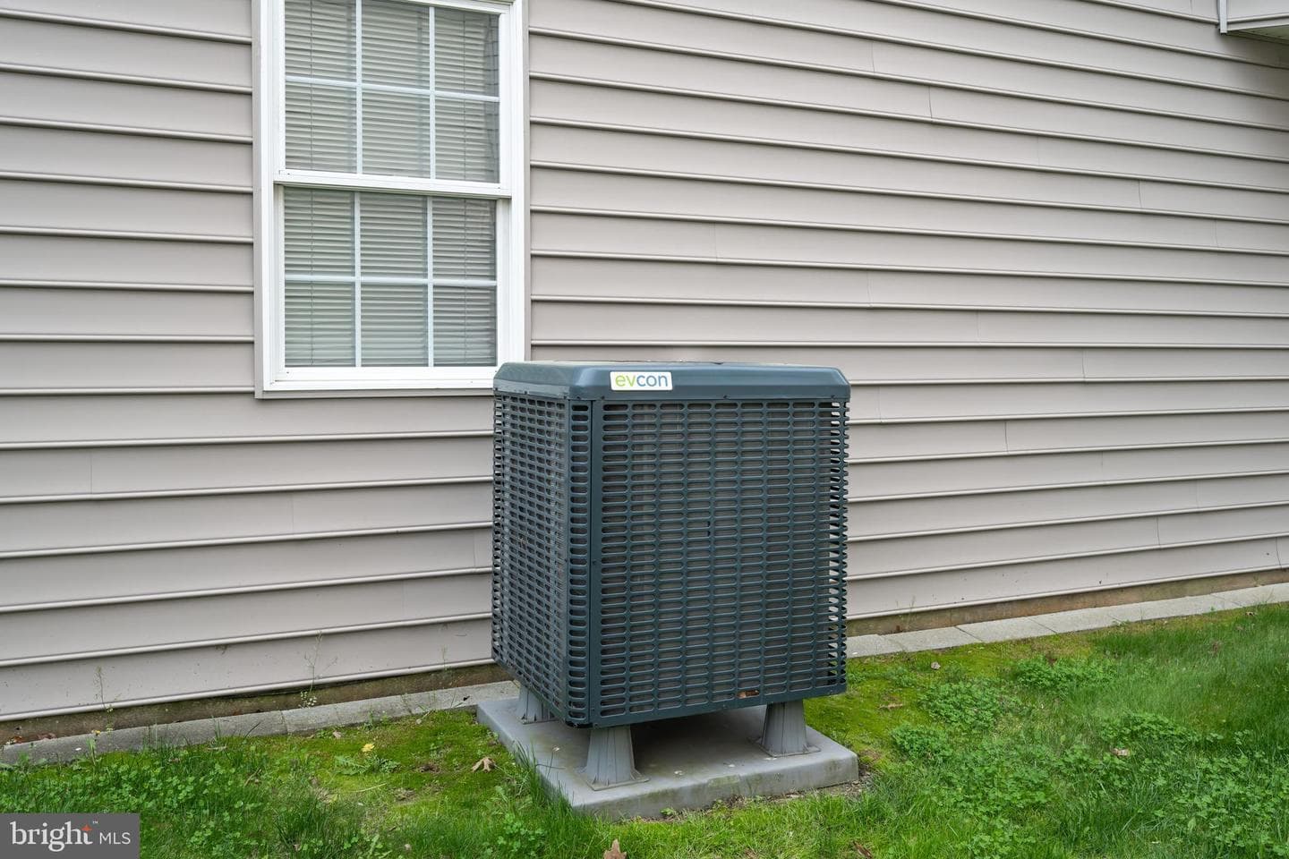 108 Oak Leaf Drive photo 35