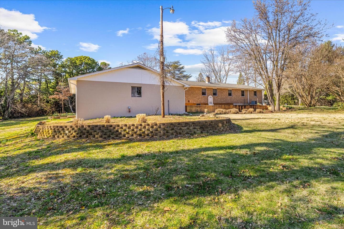 591 Mill Lane photo 48