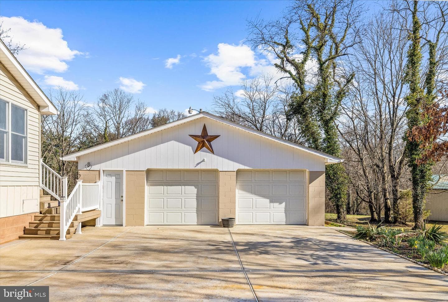 591 Mill Lane photo 49