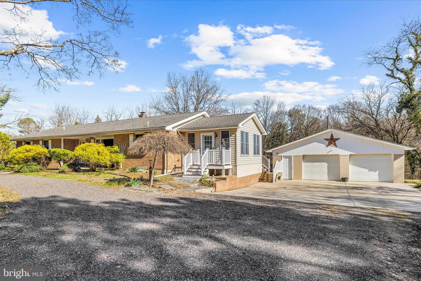 591 Mill Lane photo 8
