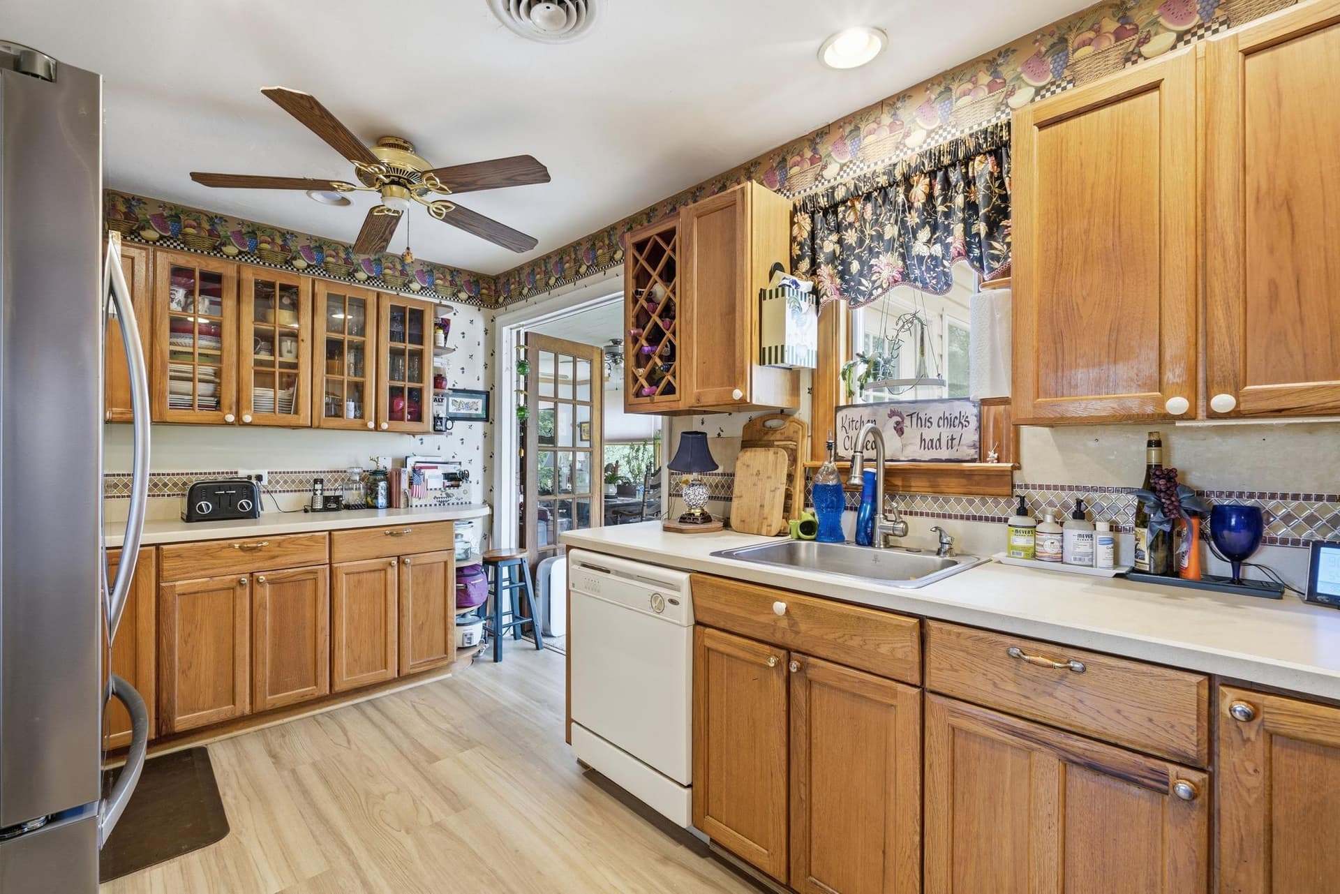14136 Kentmore Park Road photo 21