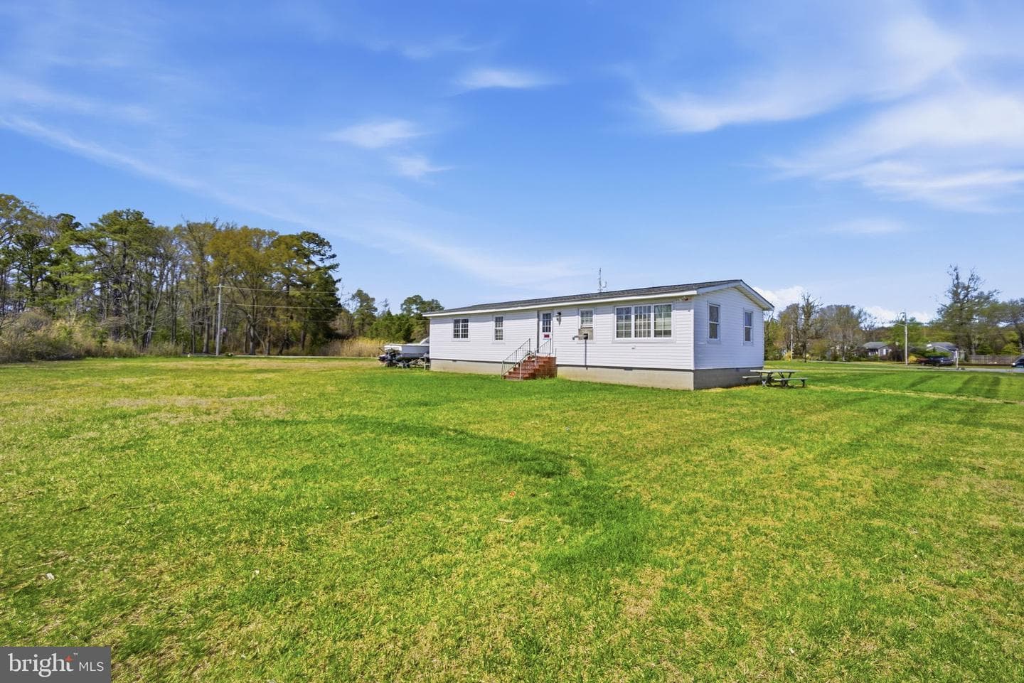 5666 Walnut Street photo 17