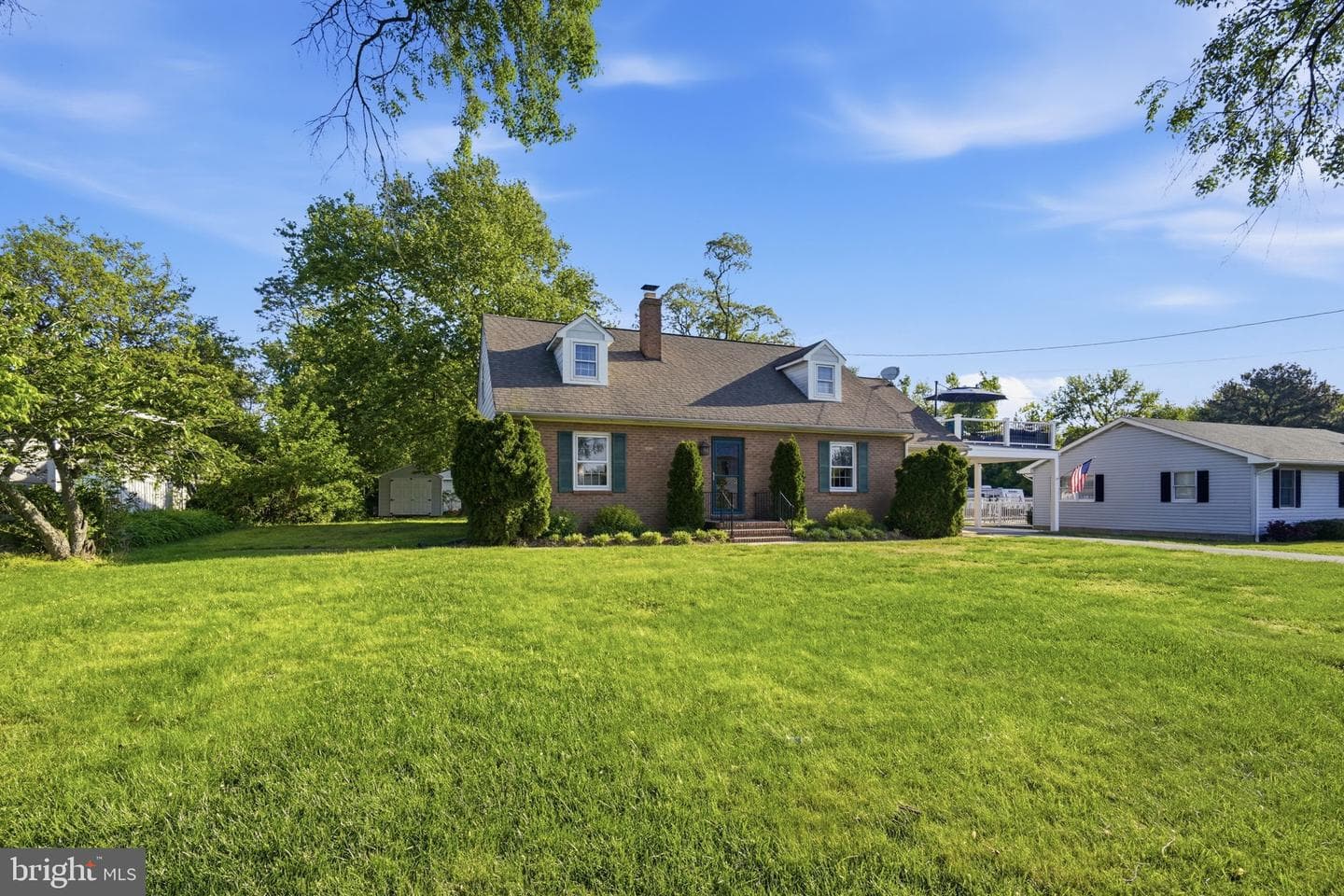 20916 Bayside Avenue photo 3