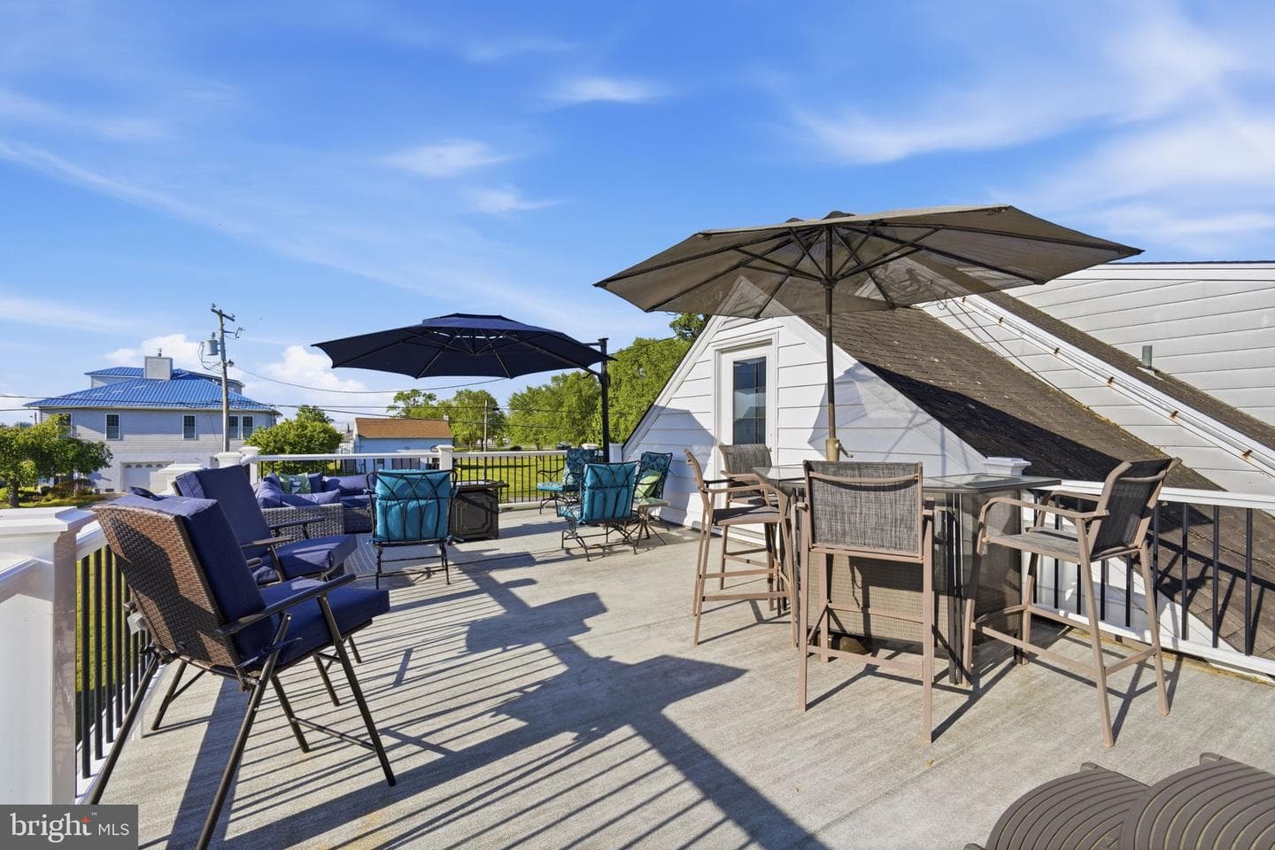 20916 Bayside Avenue photo 30