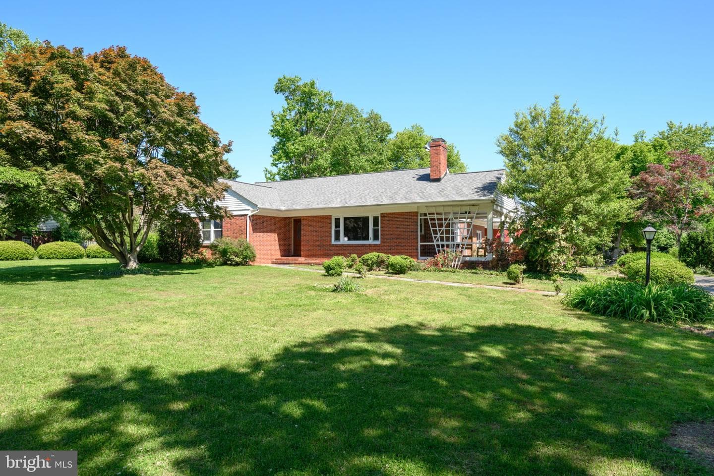 25750 Collins Avenue photo 3