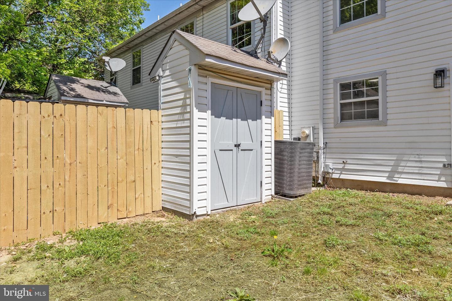 423 Calvert Street photo 26