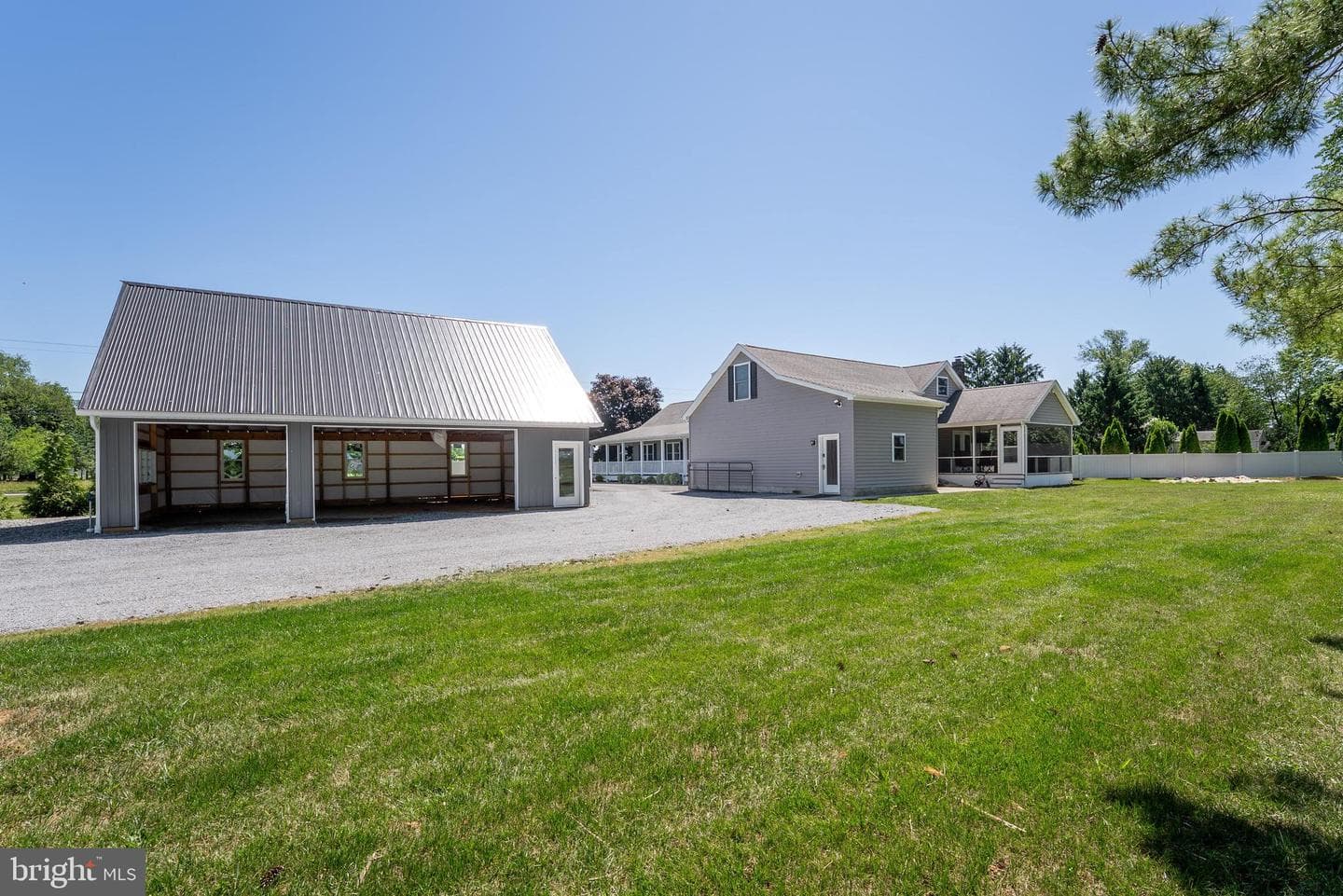 10672 Worton Road photo 8