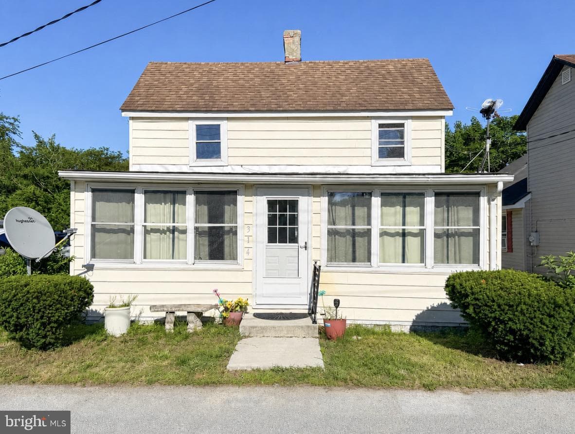 314 Race Street photo 1
