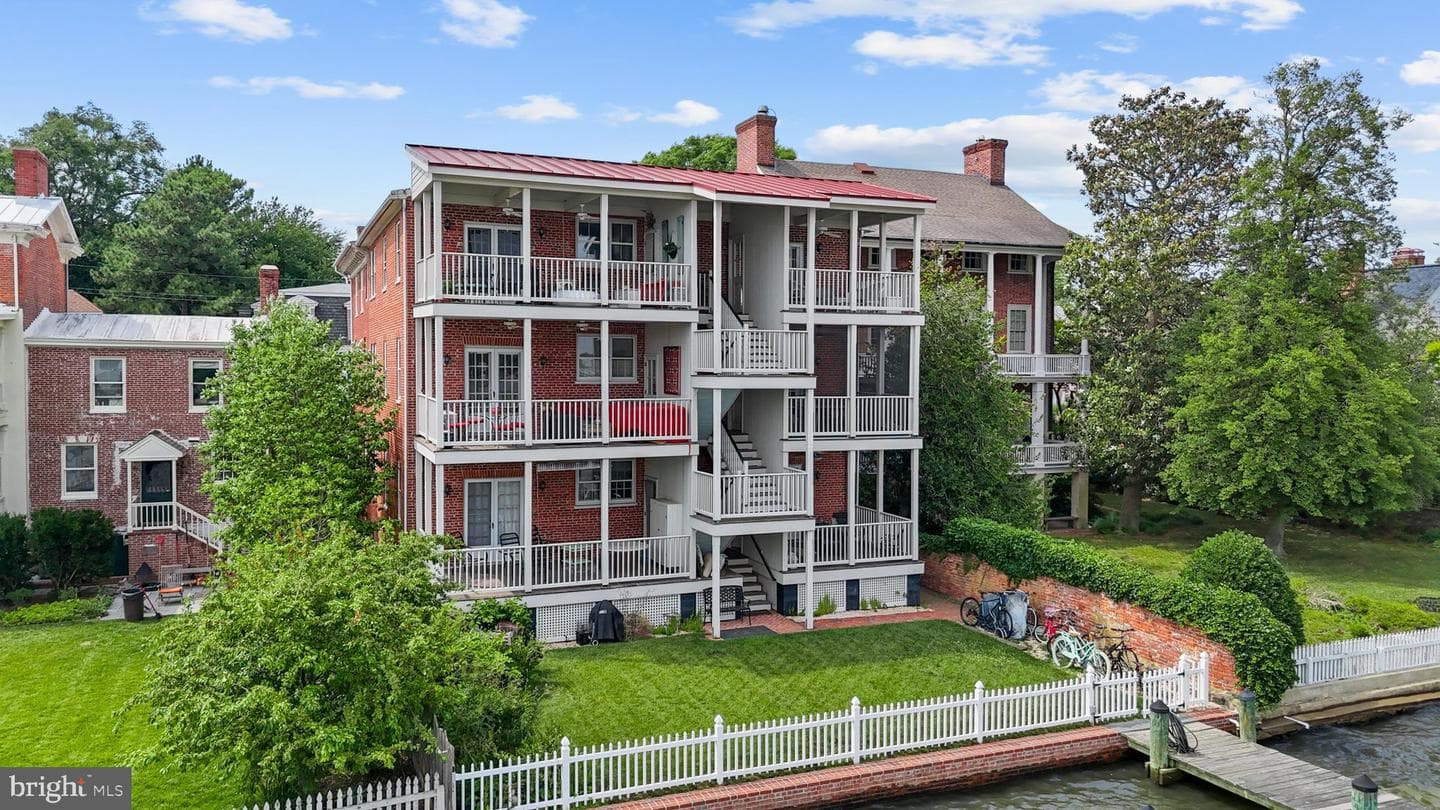 105 N Water Street #2 photo 32