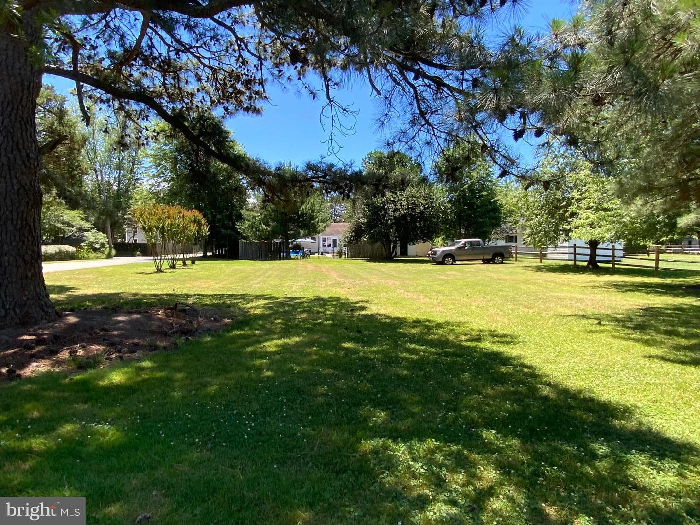 21120 Green Lane photo 20