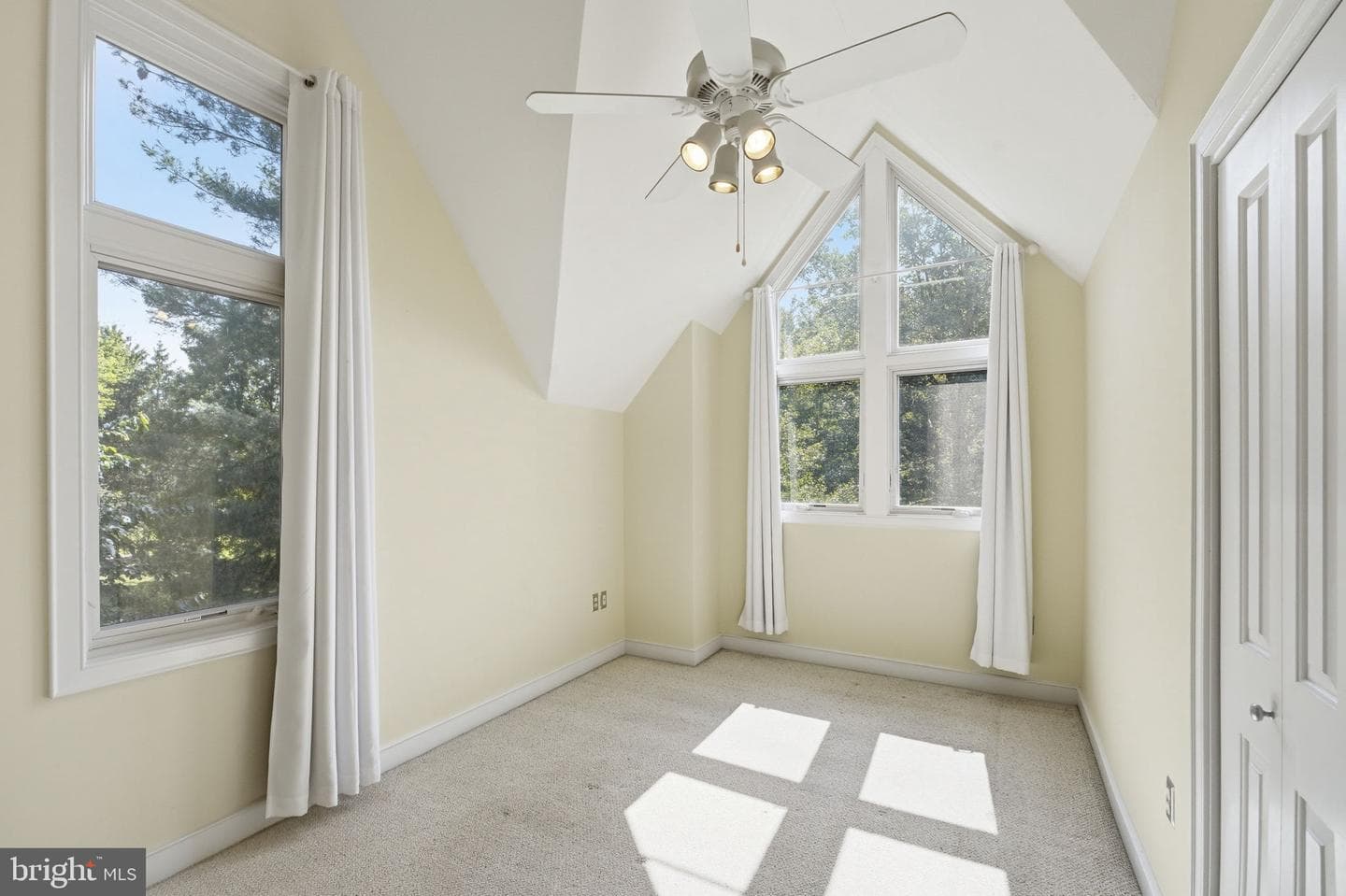 7680 Country Club Lane photo 19