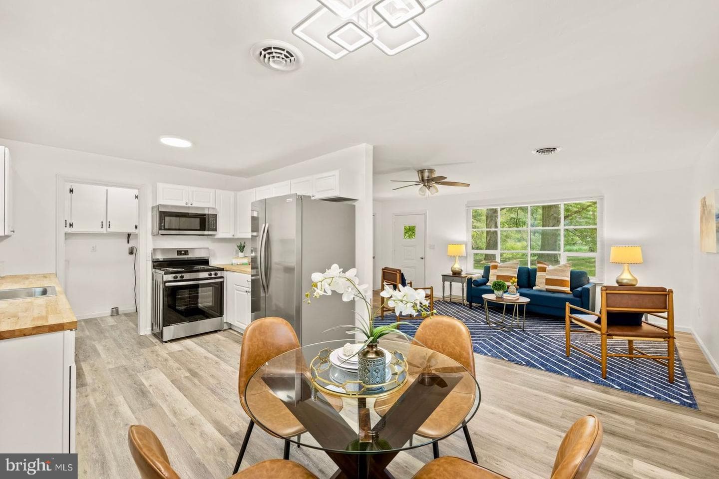 9126 Fairlee Road photo 6