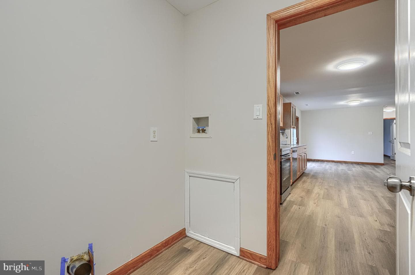 5925 Williams Street photo 23