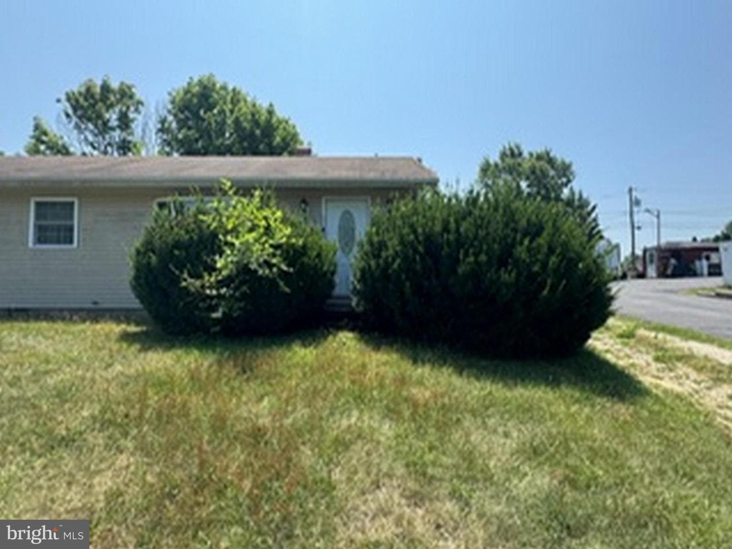 207 Lincoln Drive photo 1
