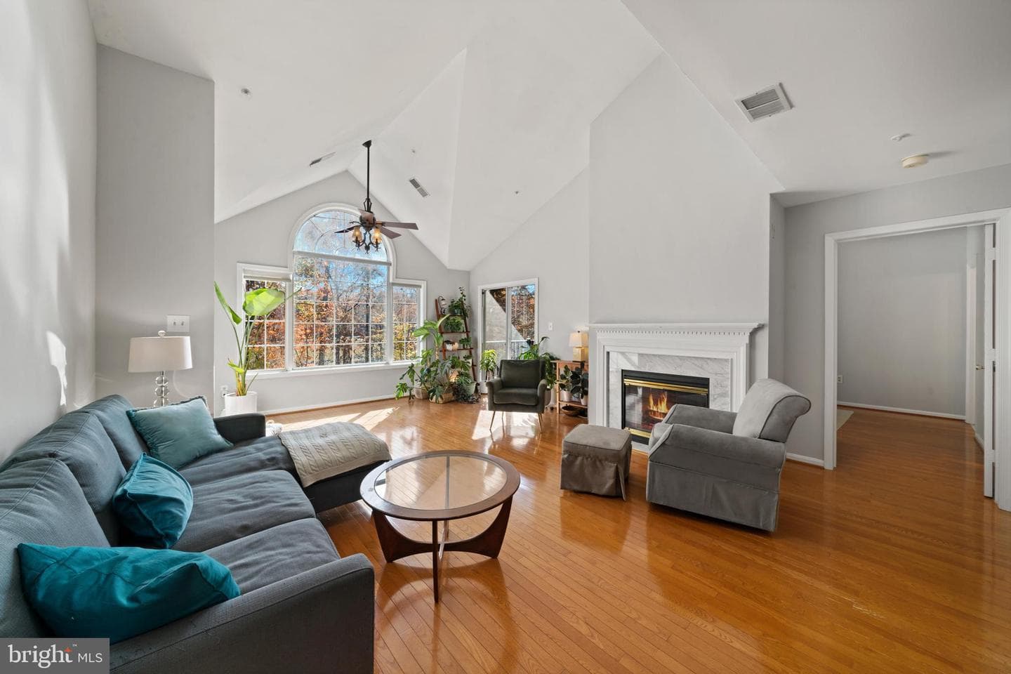 20404 Shore Harbour Drive #l photo 4