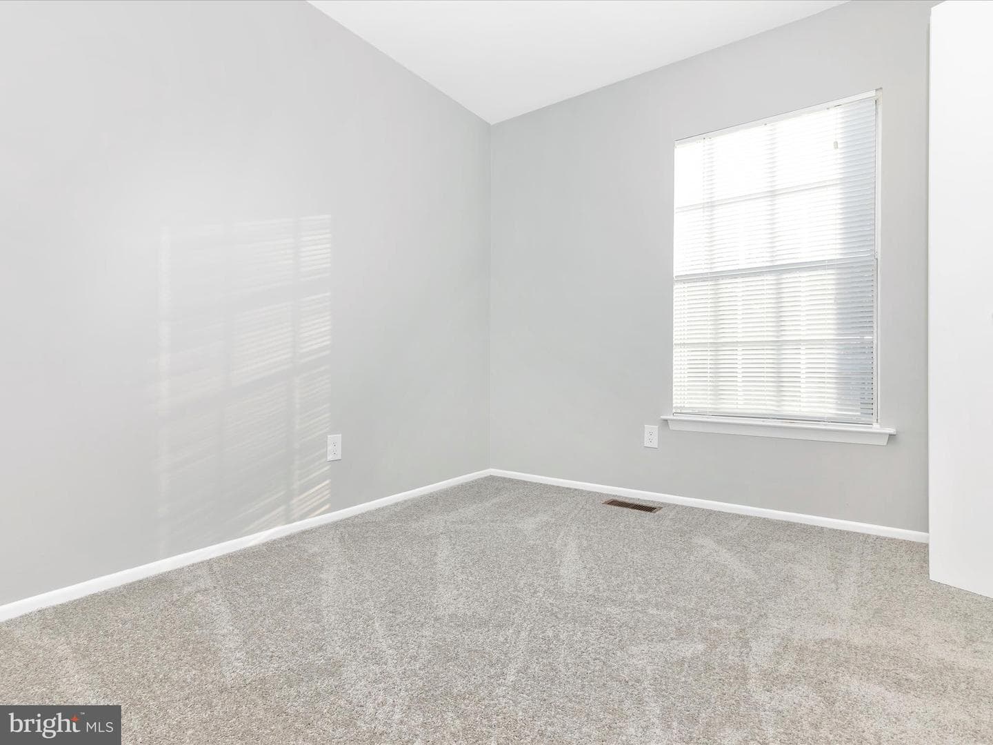 13301 Wedgeport Lane photo 32