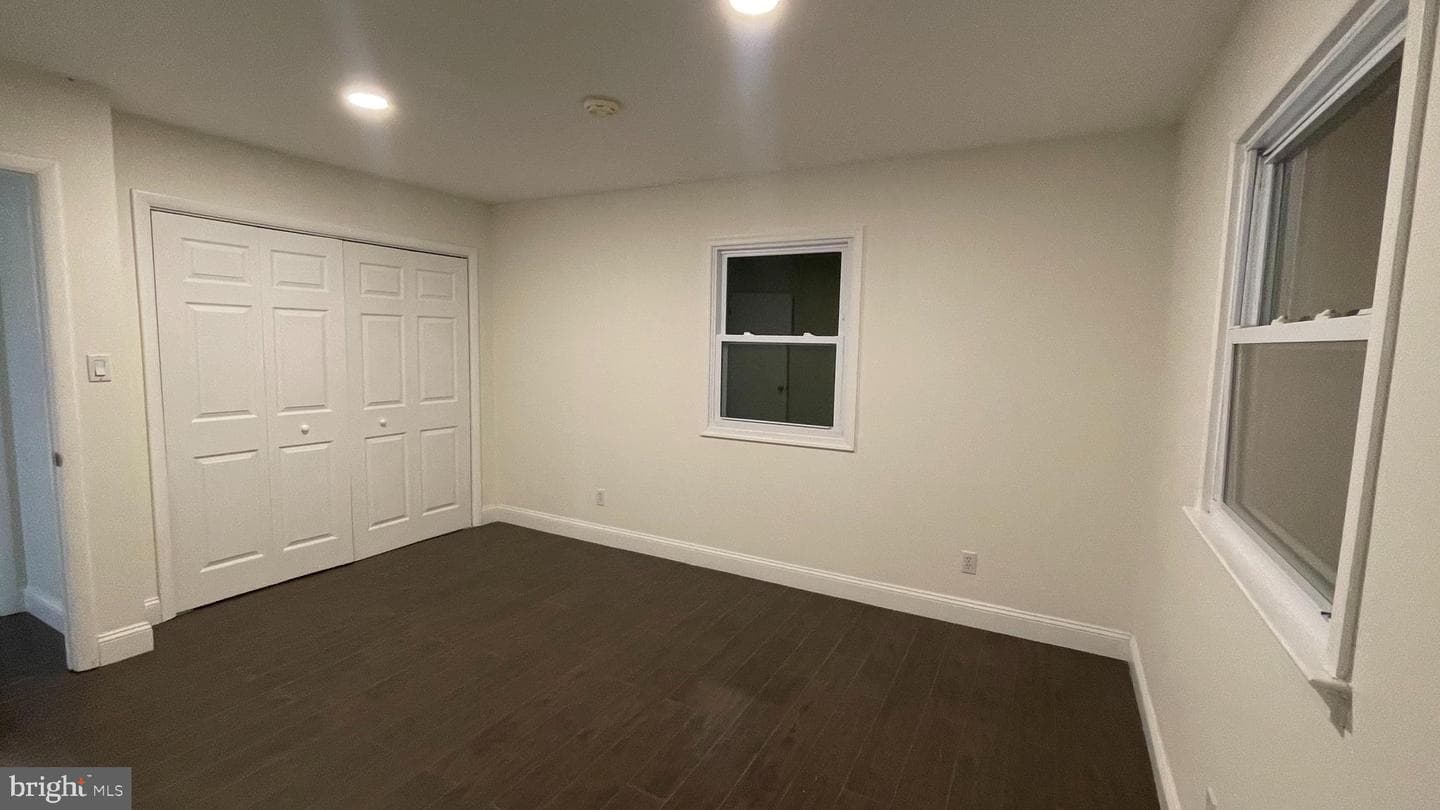 15421 Thompson Road photo 20