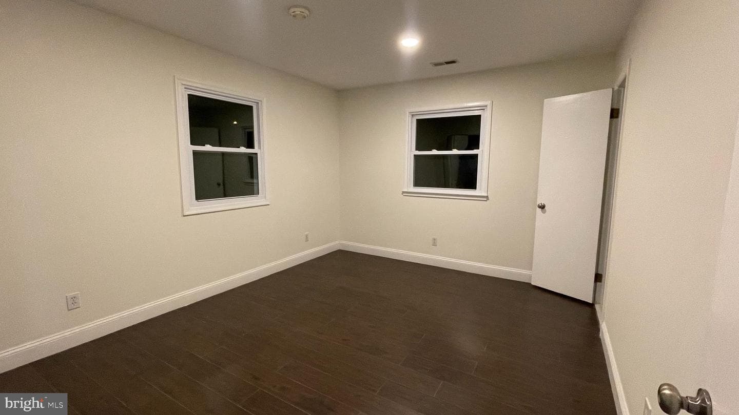 15421 Thompson Road photo 21
