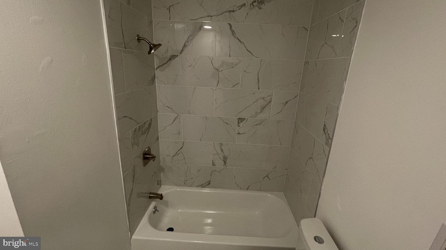 15421 Thompson Road photo 27