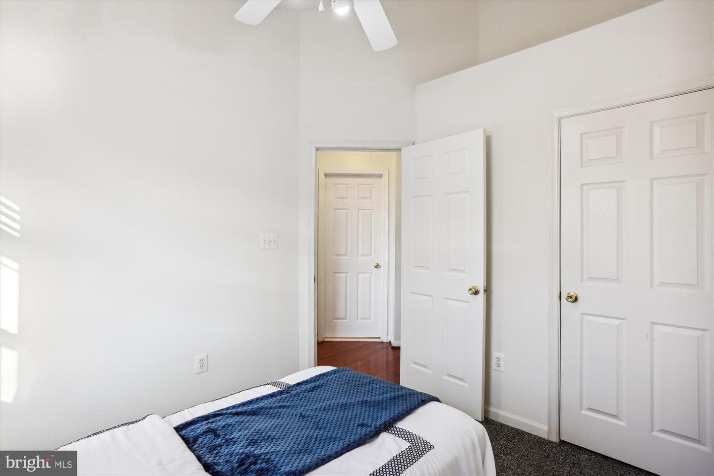 9712 Washingtonian Boulevard photo 20