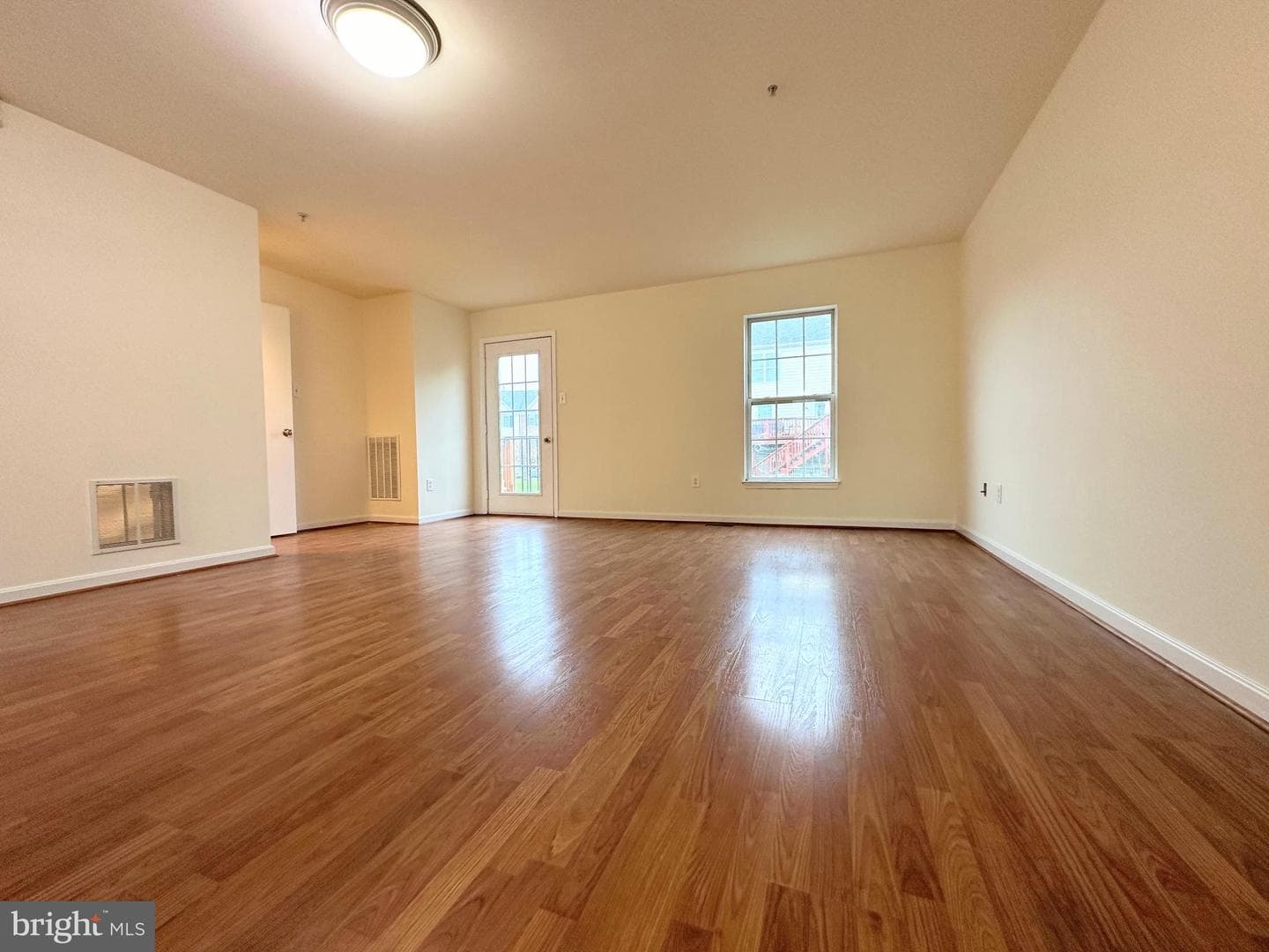 2452 Epstein Court photo 8