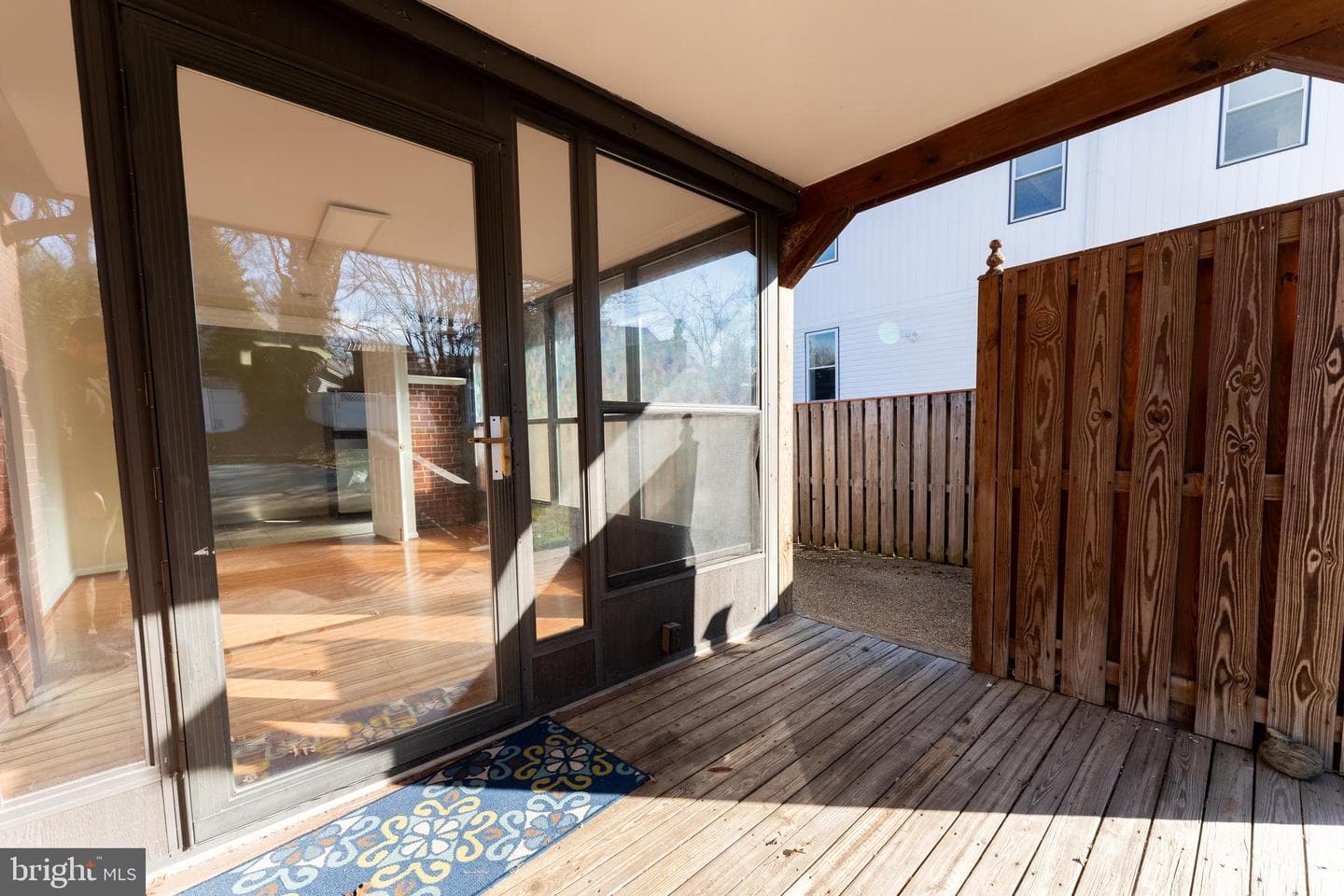 905 Gilbert Road photo 43