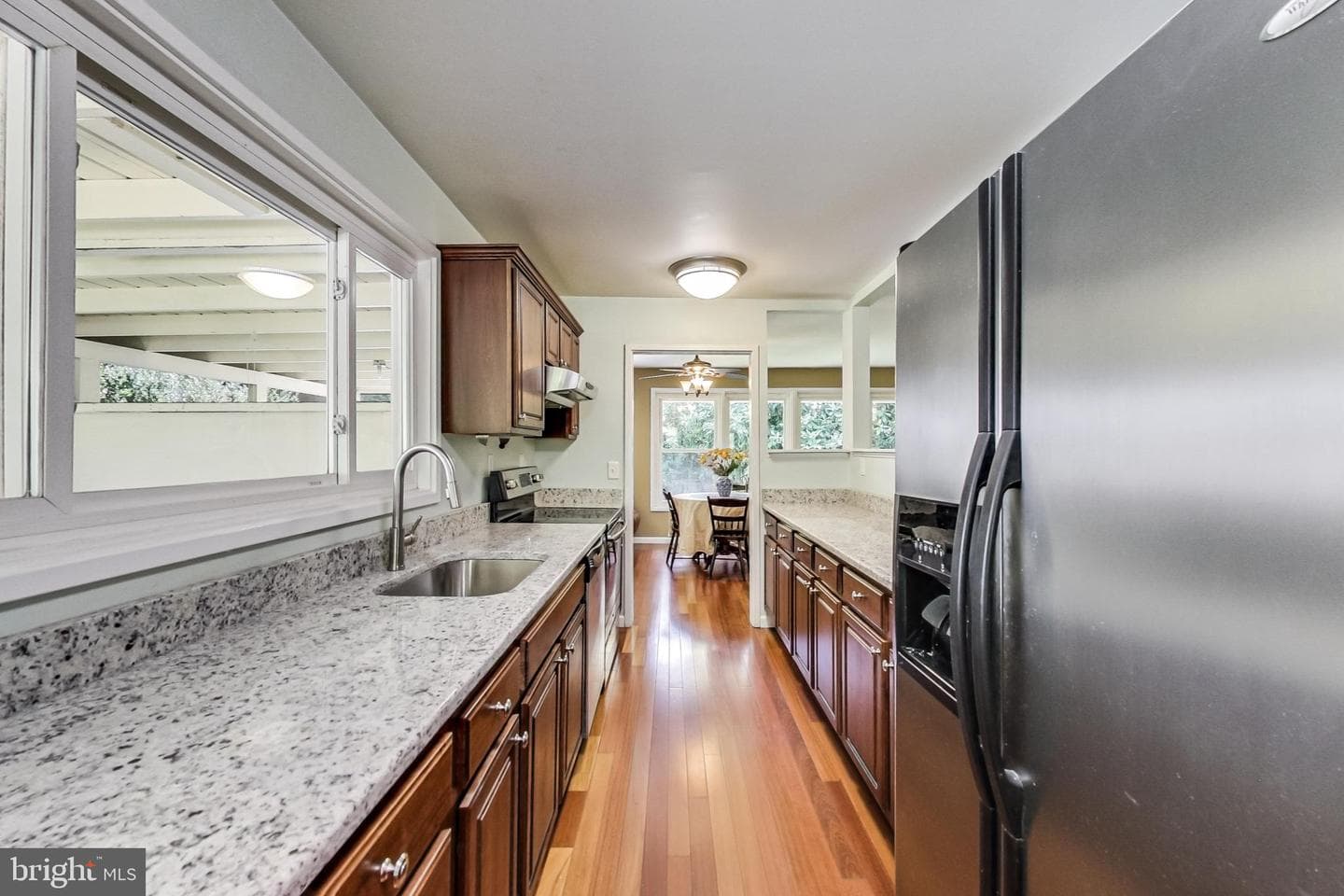 10103 Parkwood Terrace photo 13