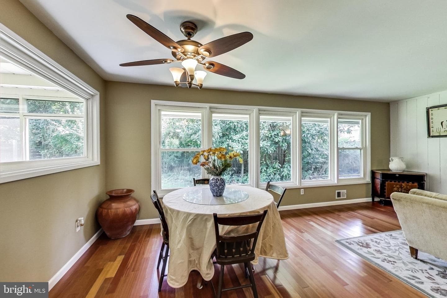 10103 Parkwood Terrace photo 9