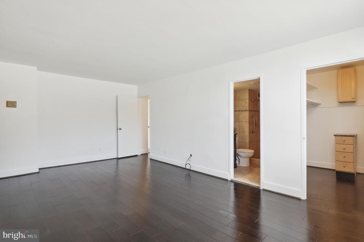 5101 River Road #202 photo 16