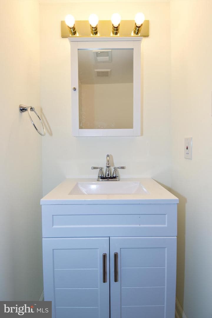 1907 Bronzegate Boulevard #93 photo 38
