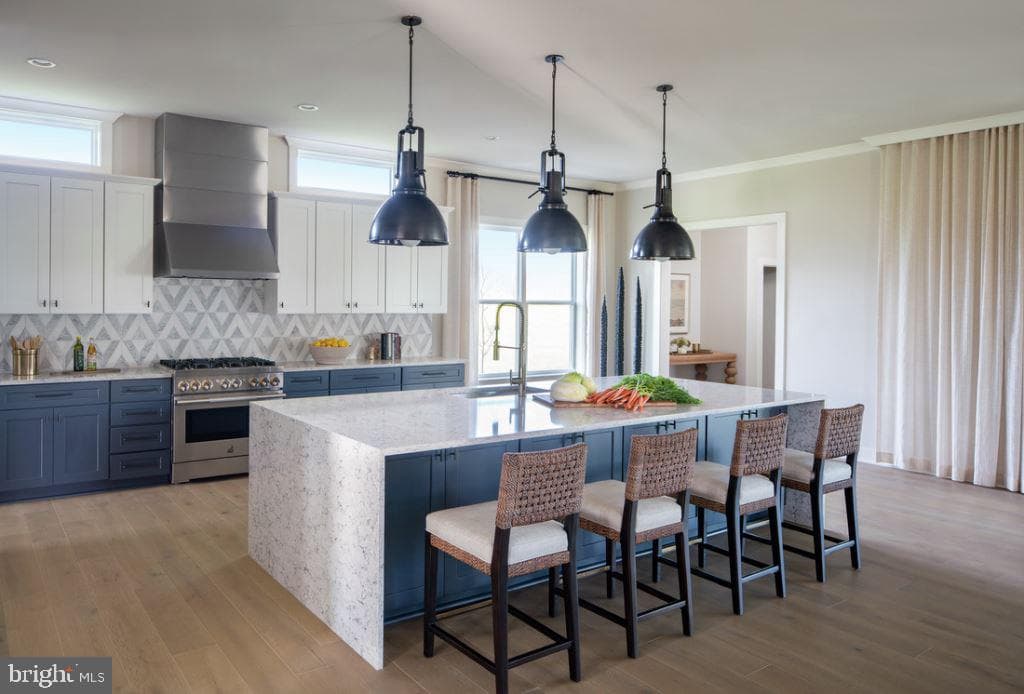 13901 Whisper Way photo 2