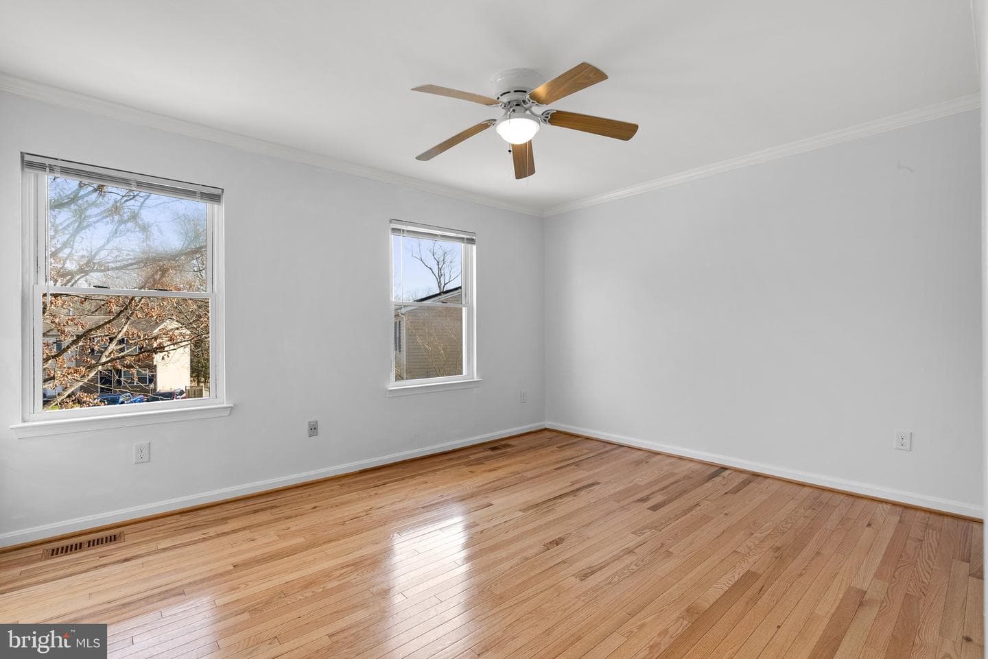 728 Oxford Square Drive photo 18