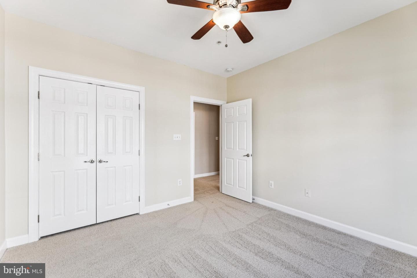 256 Urban Avenue #256 photo 15