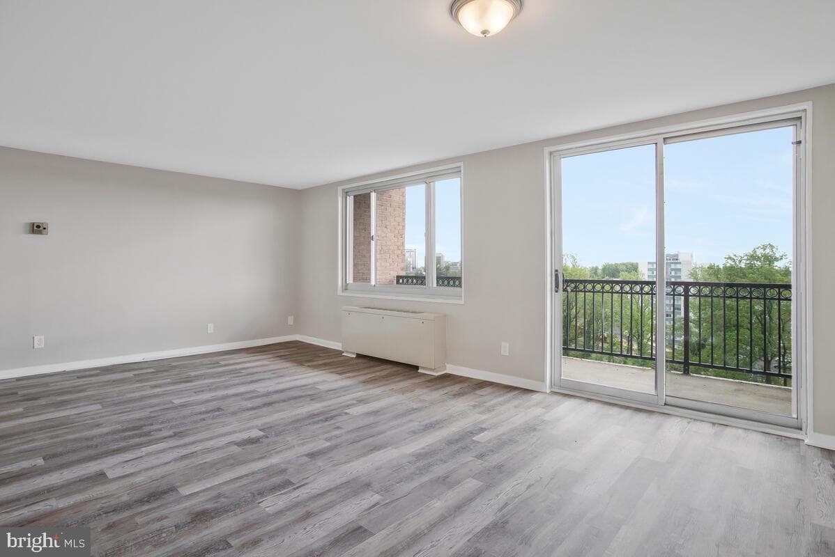 1900 Lyttonsville Road #1311 photo 2