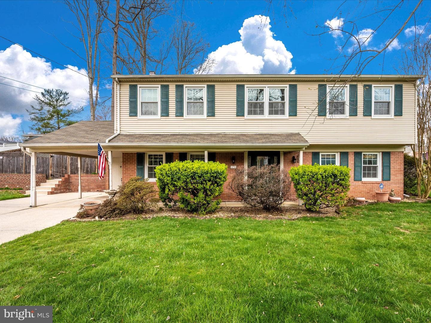 14306 Arctic Avenue photo 1
