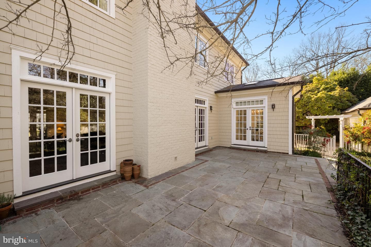 105 E Melrose Street photo 18