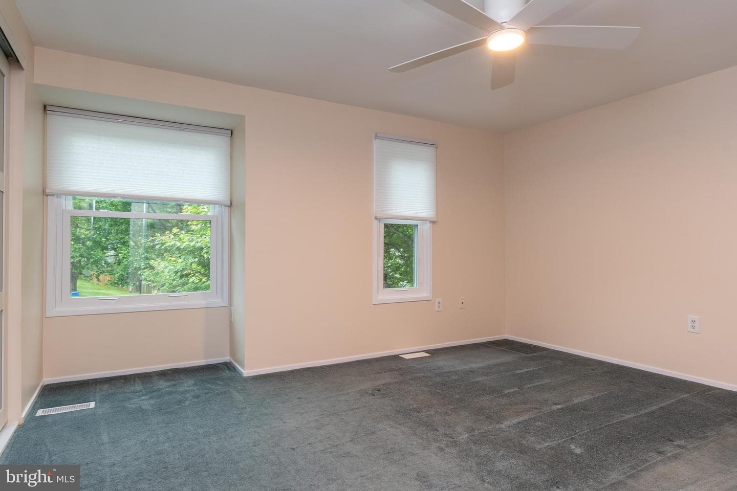 10722 Lester Street photo 13
