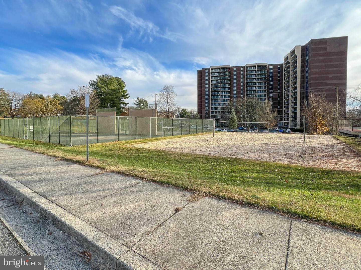 7549 Spring Lake Drive #c2 photo 37