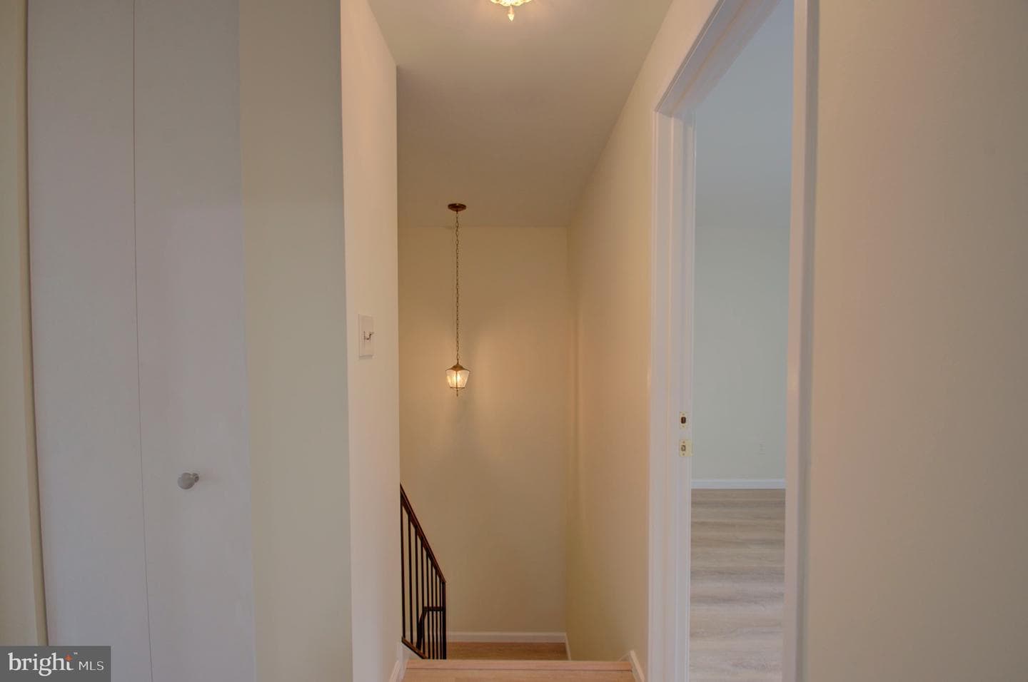 10508 Cambridge Court photo 20