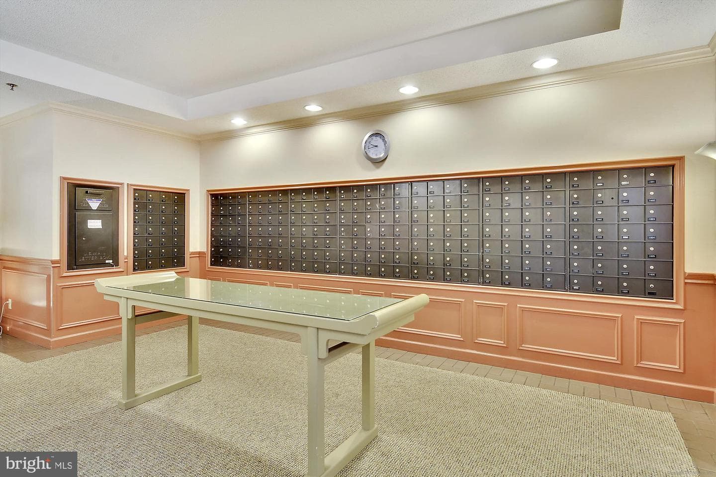 15100 Interlachen Drive #4-710 photo 33