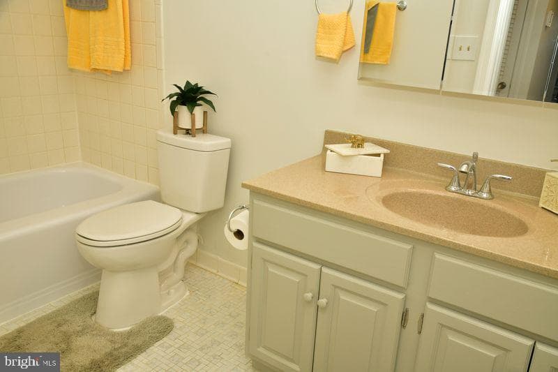 6726 Offutt Lane #201a photo 12
