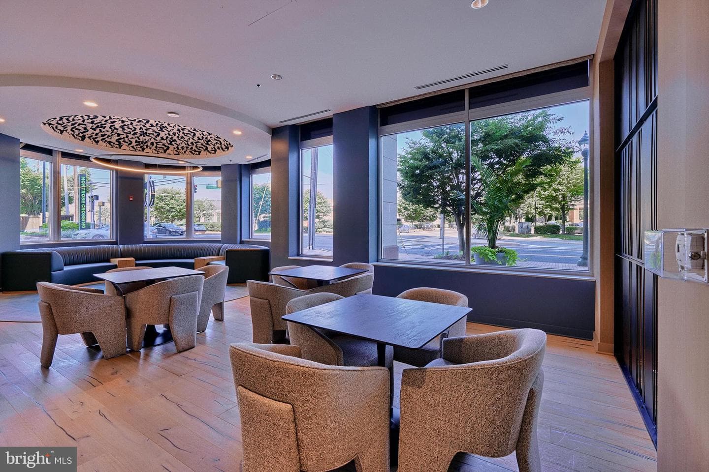 5750 Bou Avenue #810 photo 32