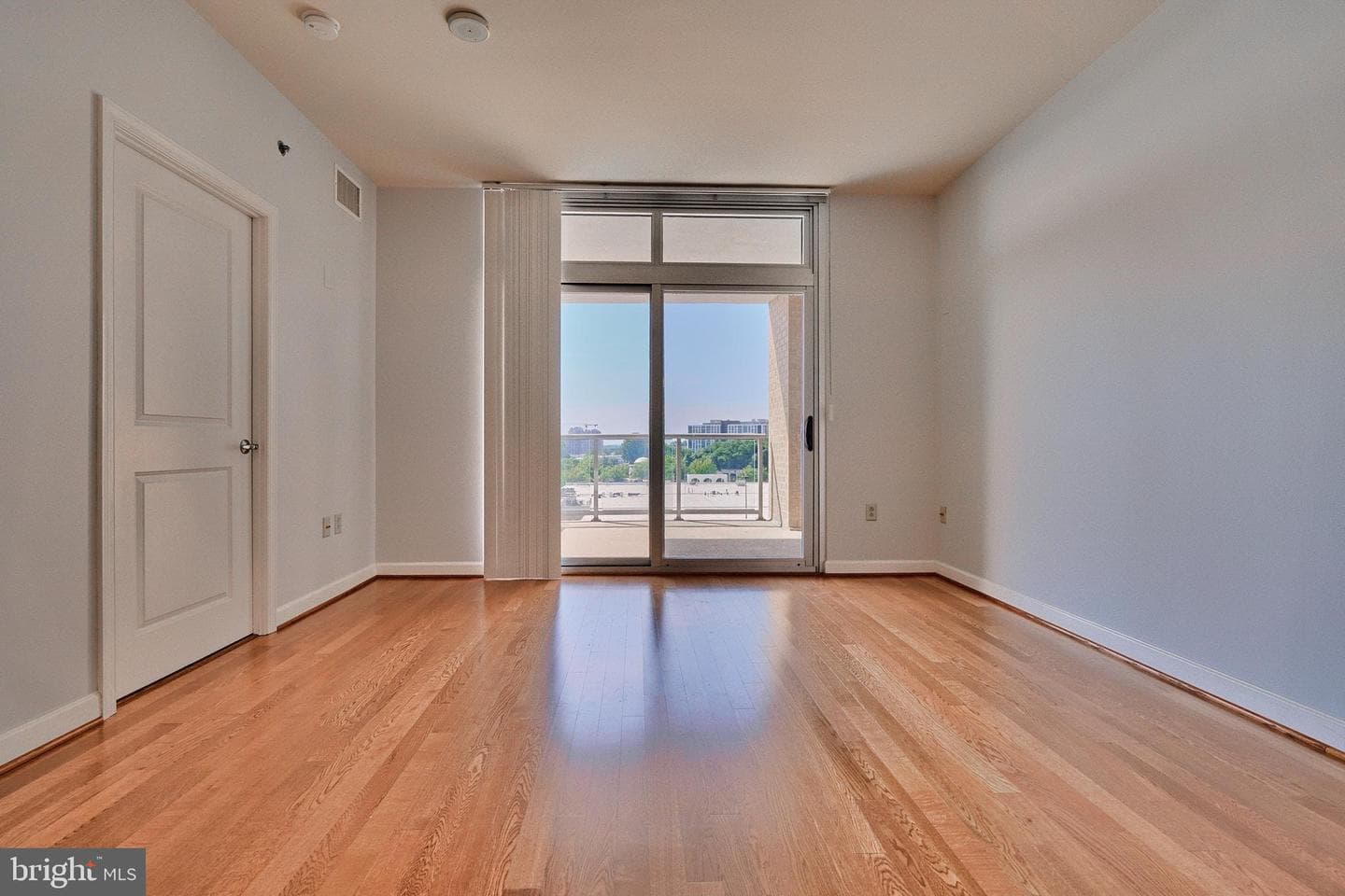 5750 Bou Avenue #810 photo 6